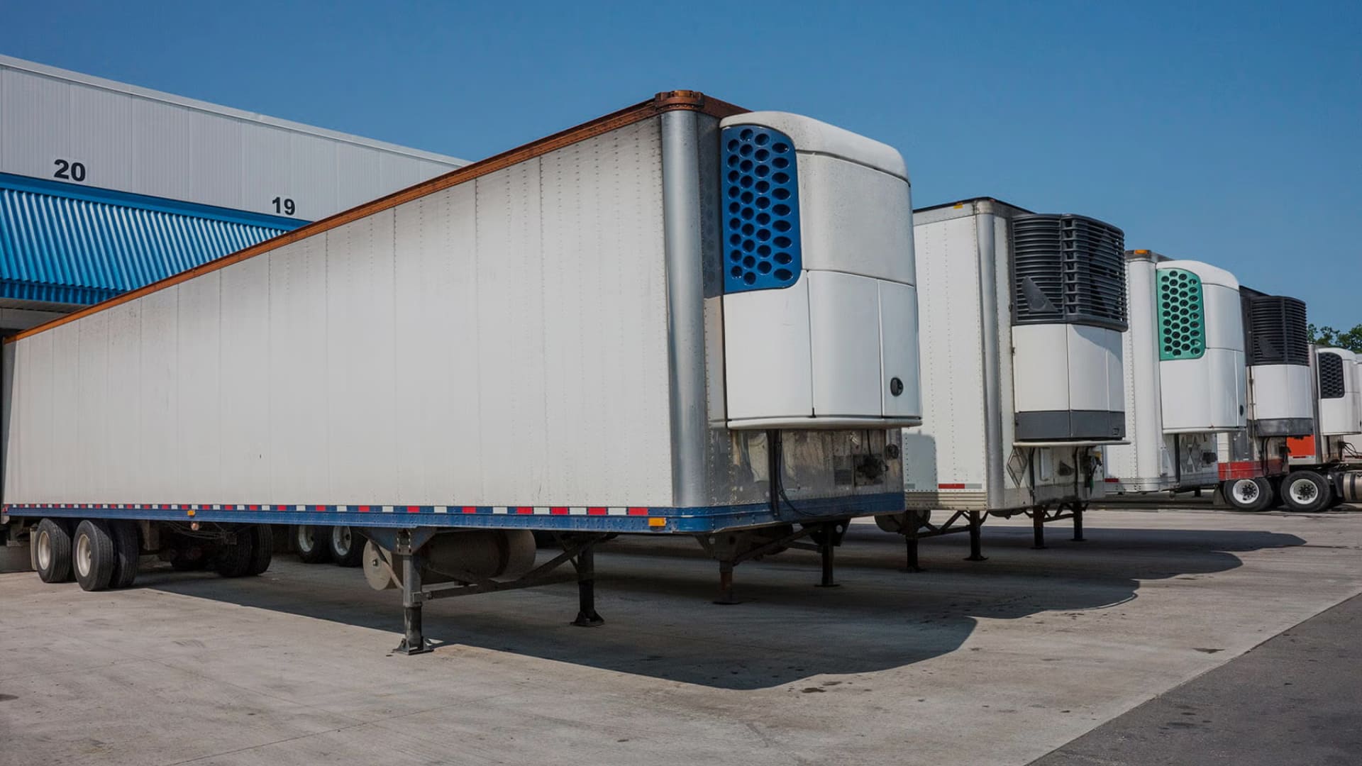 What Is Reefer Trucking: Essential Guide for Modern Carriers and Drivers